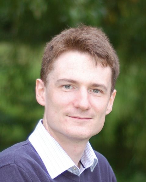 Dr Gareth Conduit